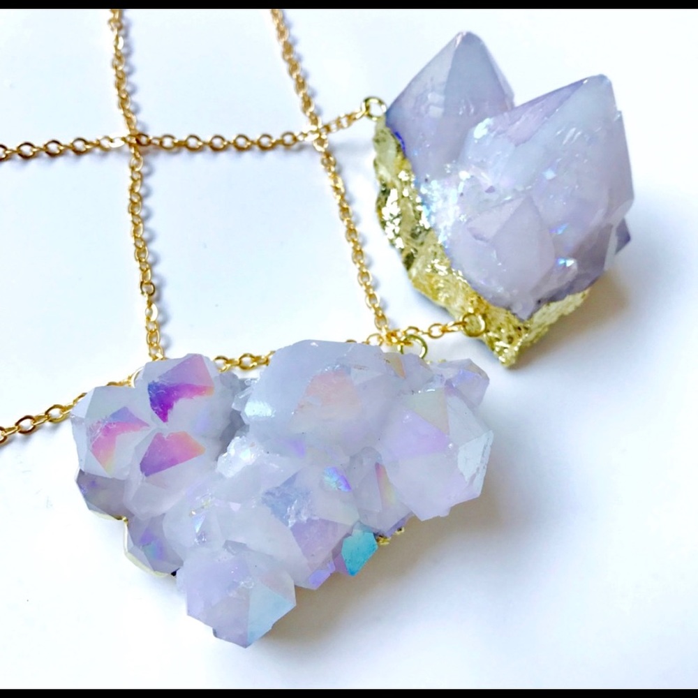 HOST PICK Aura Quartz healing Crystal Necklace - Picture 3 of 7